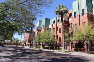 CHATEAUX ON CENTRAL Condos for Sale